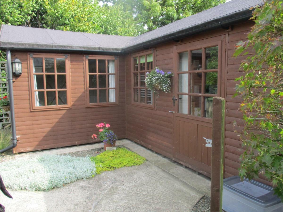 The Garden Lodge Llynclys Kültér fotó